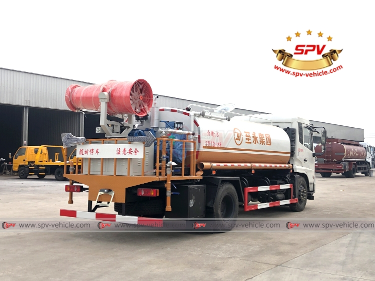 Pesticide Spraying Truck Dongfeng - RB